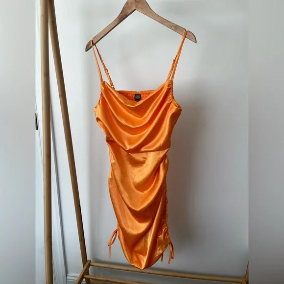 🔥Flash Sale🔥 Women's Ruched Side Bodycon Dress Wild Fable Orange
Satin Medium - Picture 3 of 10